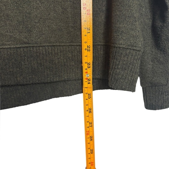 Nation LTD Dark Green Scoop Neck Long Sleeve Sweater Size Large - Picture 8 of 9